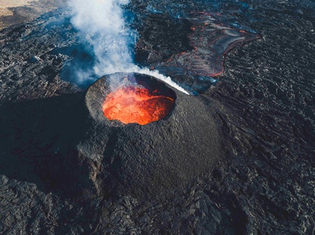 Sopka u islandského města Grindavík